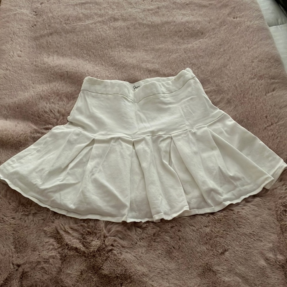 YK2 JOPRA WHITE PLEATED SKIRT SIZE S